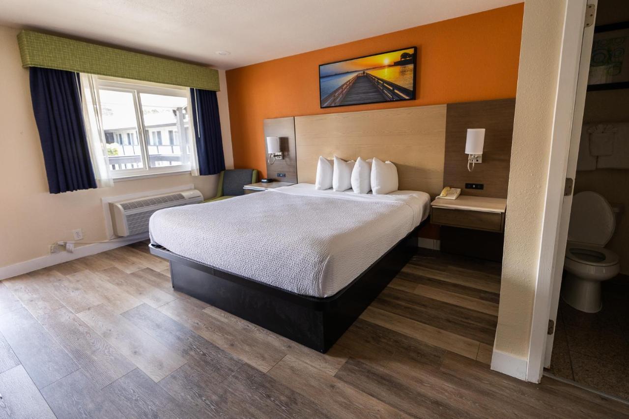 Days By Wyndham Downtown Motel